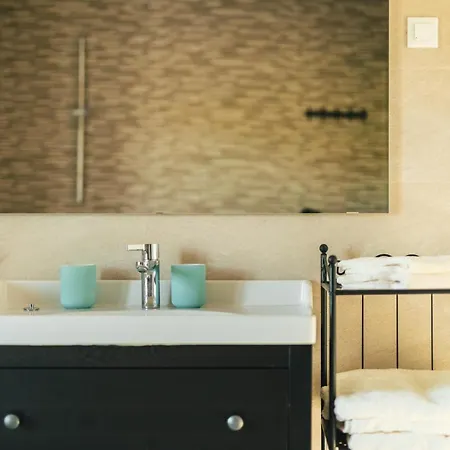 别墅 Kanedolo Momjan