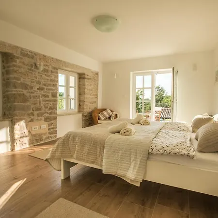 Βίλα Kanedolo Momjan